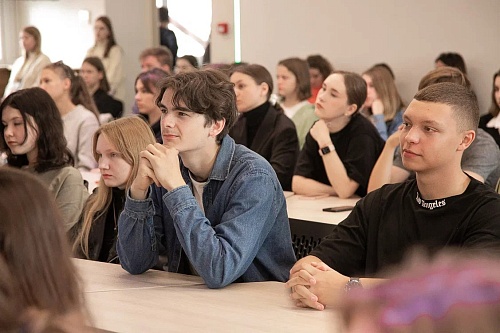 Будущие телезвезды овладевают секретами профессии на базовой кафедре телевидения и медиапроизводства «Сибинформбюро»