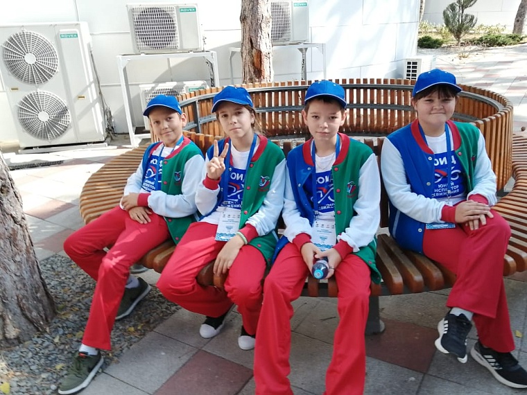 Юные инспекторы из Аромашево представляют Тюменскую область в Анапе на конкурсе «Безопасное колесо»