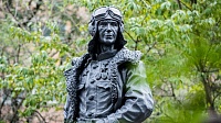 Во Владивостоке открыли памятник герою Великой Отечественной войны Николаю Острякову