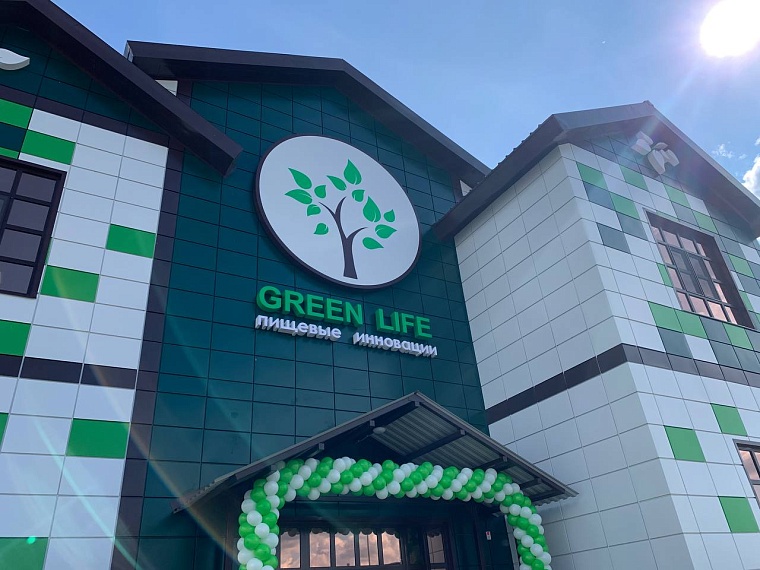 Губернатор Александр Моор принял участие в открытии нового предприятия в Боровском