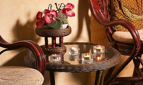 В Тюмени молодой программист стал профессиональным резчиком по дереву и разрабатывает свой бренд