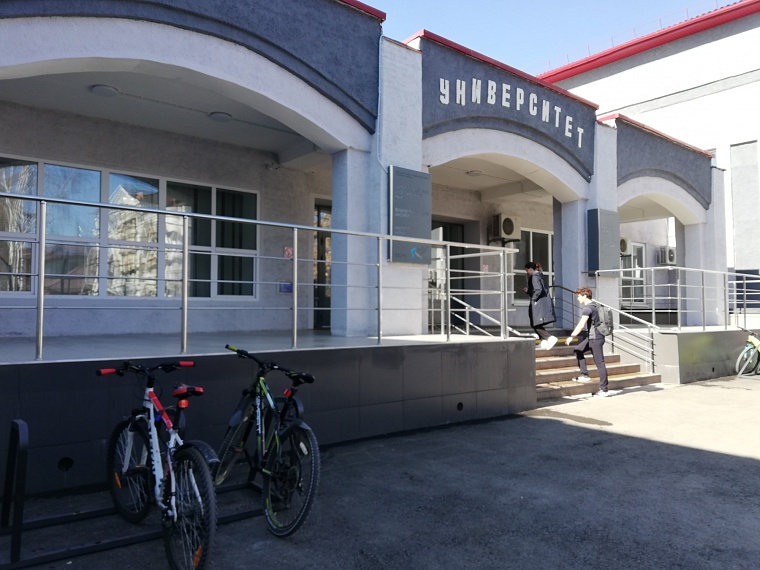 Абитуриент-2023: какие меры поддержки предусмотрены для участников СВО и их детей