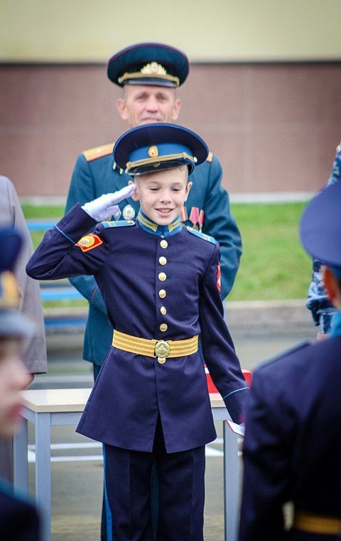 И смех, и слезы: истории четырех учеников Тюменского президентского кадетского училища