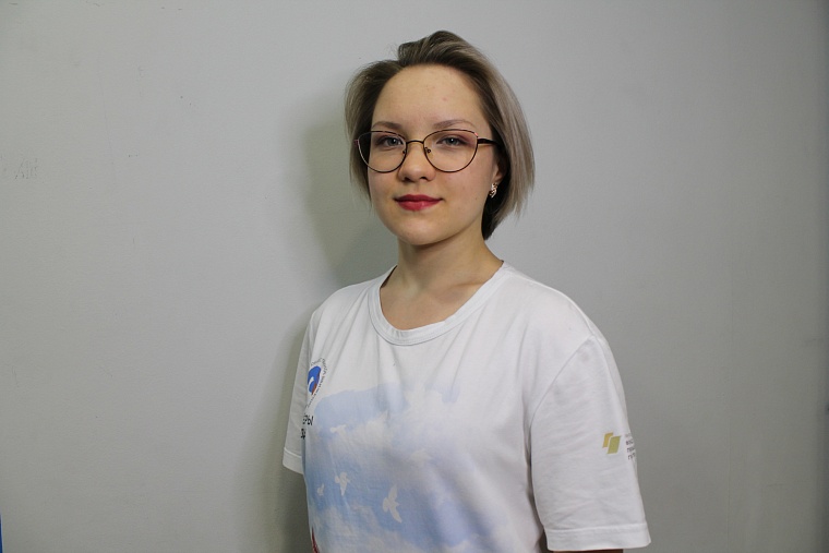 Волонтер и участник акции 