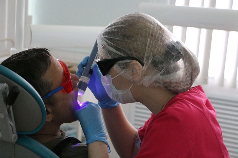 Самым частым стоматологическим заболеванием у тюменцев является кариес