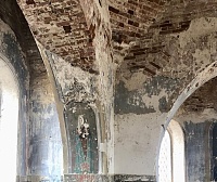 Власти начали работы по консервации столетней церкви в Омутинском районе