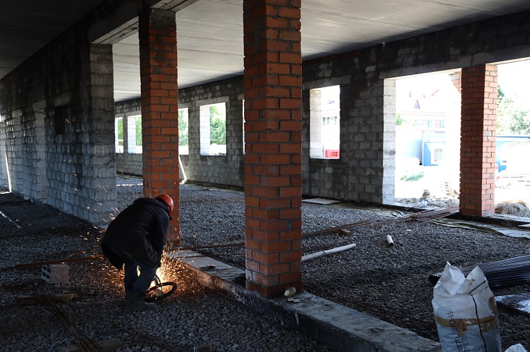 В Тюменском районе строится поликлиника и четыре ФАПа