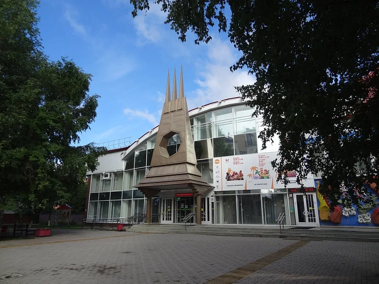 Художник-декоратор Тюменского театра кукол раскрыла тайну появления на свет Ромки Рамазана