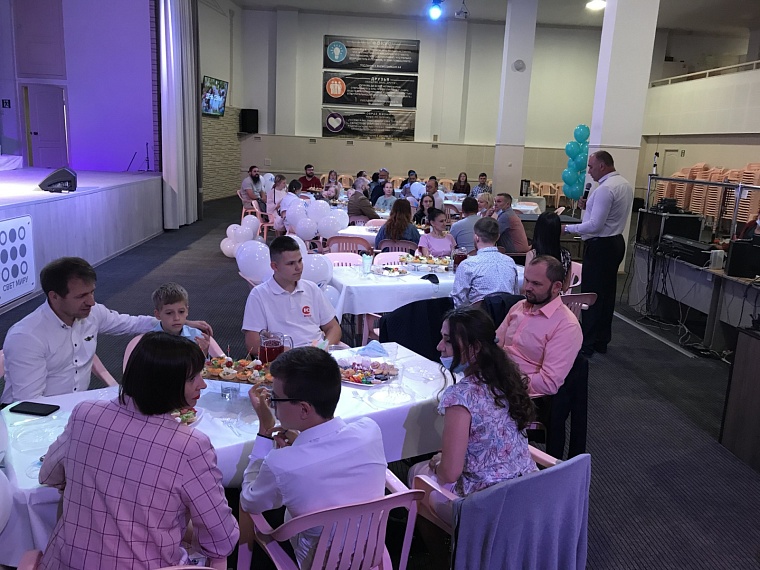 Совет христианских церквей Тюменской области провел мероприятие, посвященное Всероссийскому дню семьи, любви и верности