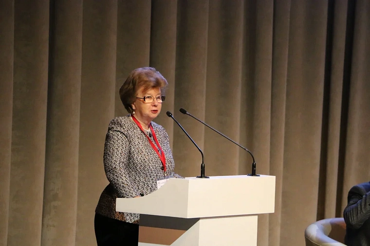 В Тюмени искали ответ на вопрос: почему медицине постоянно не хватает денег?