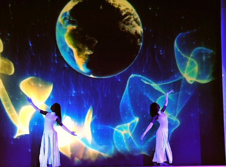 Тюмень принимает поздравления