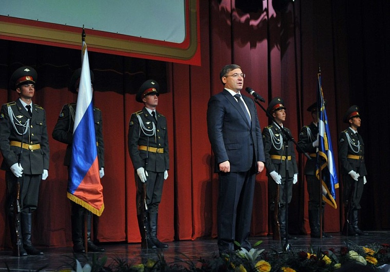 Тюмень принимает поздравления