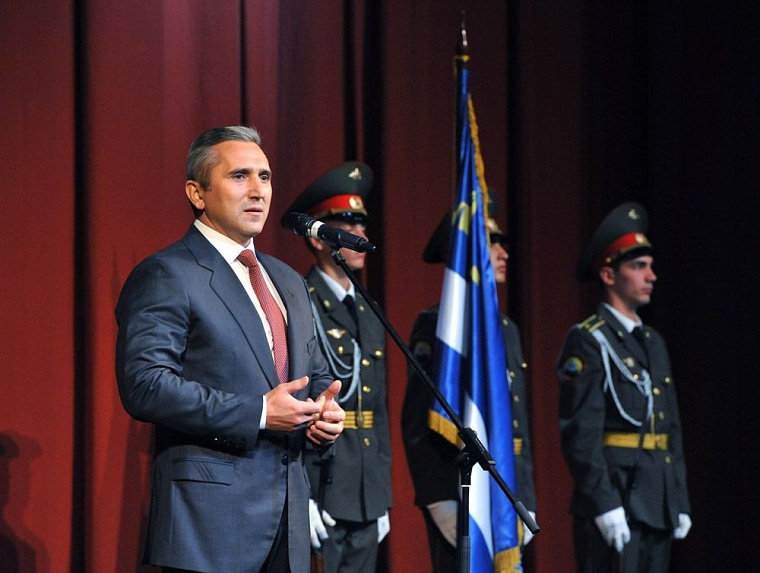 Тюмень принимает поздравления