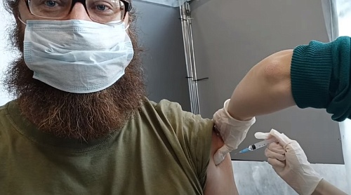 Прививка - не печать Антихриста: тюменский священник опроверг мифы о вакцинации