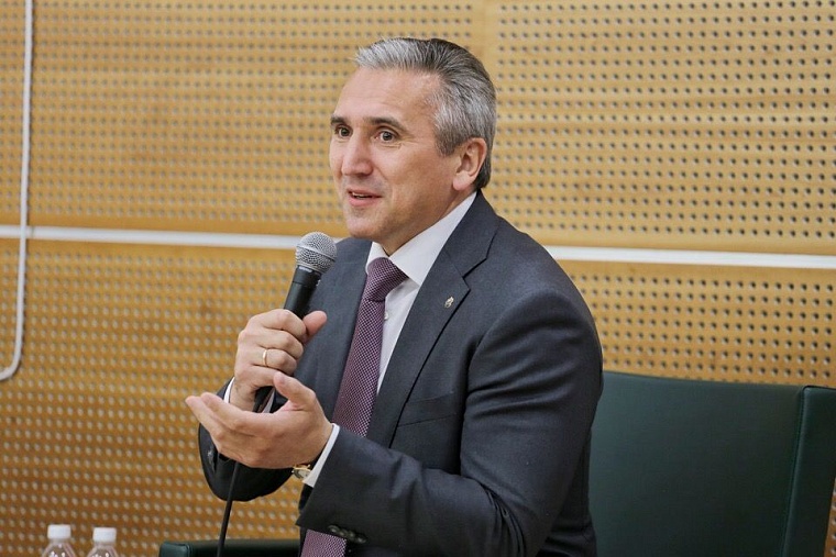 Александр Моор пообещал поддержку Тюмени ямальским медикам