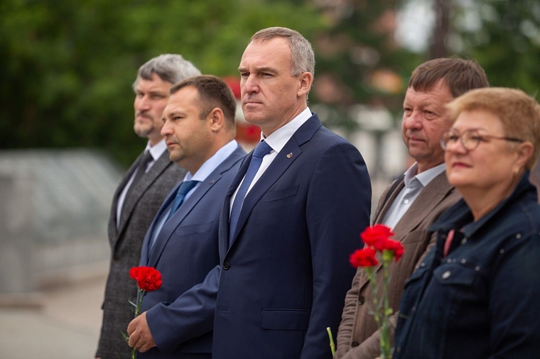 Не дожил до 18. Родным передали медальон молодого красноармейца