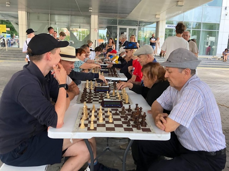 В Тюмени проходит «День с ГИБДД»