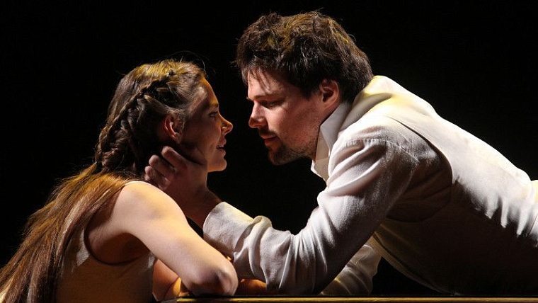 Дважды Боярская, Миронов, Хаматова, Козловский, Раппопорт – на тюменских «подмостках»