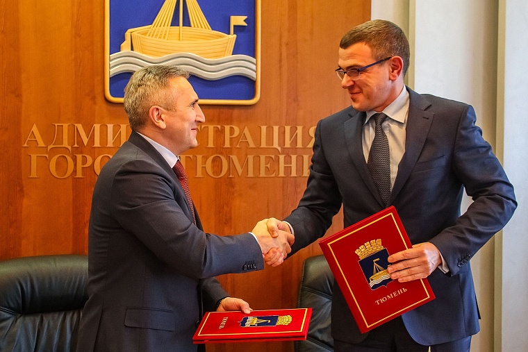 Тюменцам показали автобус будущего