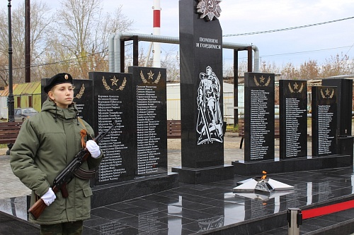 В Ембаево установили «Окна из прошлого в будущее»