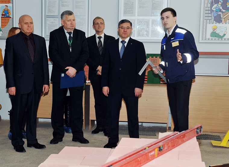 Техникум и работодатели готовят вместе кадры для строительства и ЖКХ