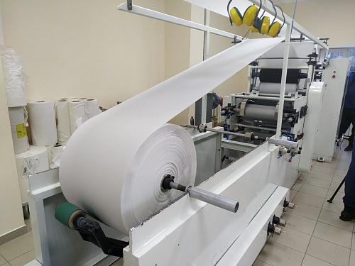 Не хуже импортной! На тюменском предприятии для незрячих освоили выпуск двухслойной туалетной бумаги