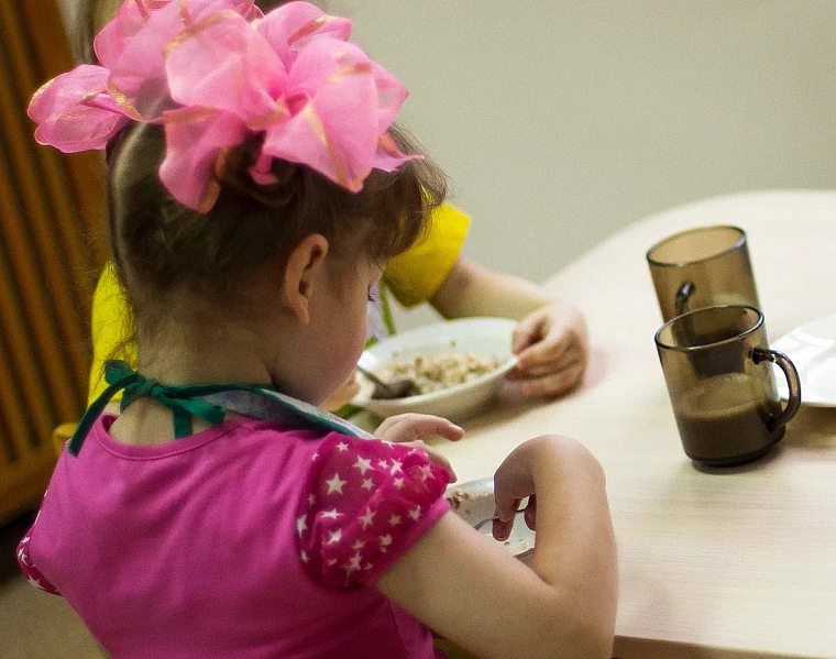 В России предложили запретить веганство для детей на законодательном уровне