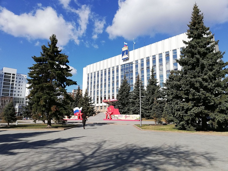 "Бессмертный полк" - онлайн, салют - офлайн: какие мероприятия к 76-й годовщине Победы планируются в Тюмени