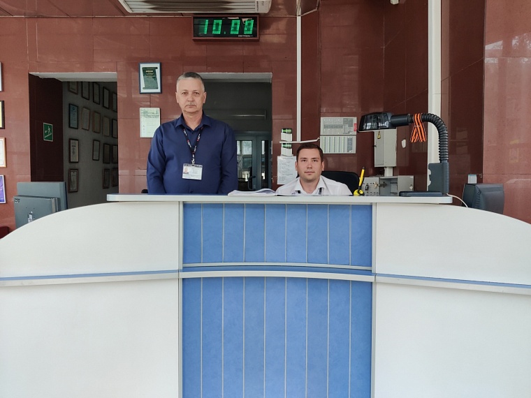 Один день из жизни «Вслух.ру»: взгляд изнутри