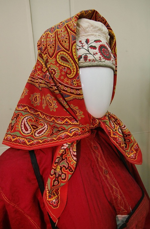 Оттенки русского: многообразие народного костюма на выставке в музее искусств