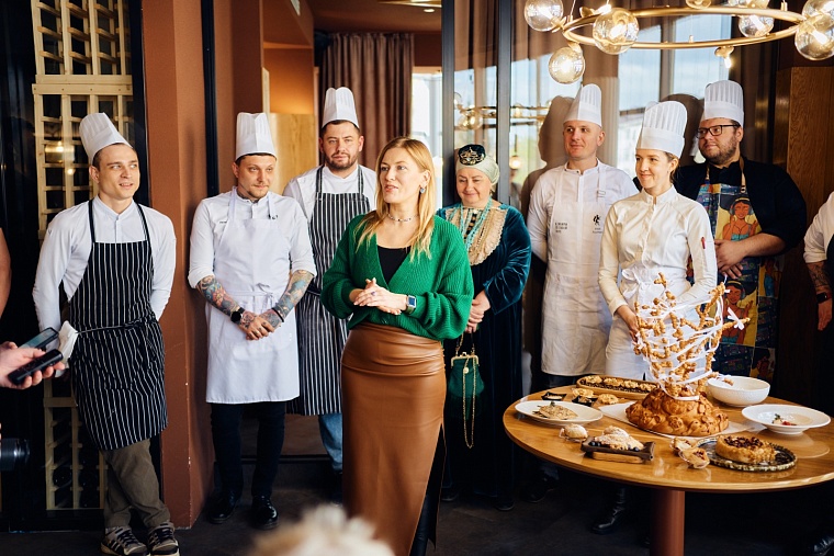 Тюменские шеф-повара приготовили уникальные блюда для свадебного стола на ВДНХ