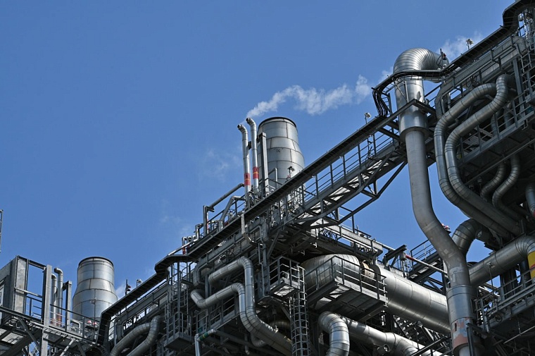 Тобольский "ЗапСибНефтехим" вошел в сотню лучших предприятий России