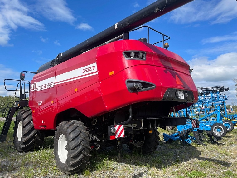 В Заводоуковском округе обновляют сельхозтехнику и оборудование