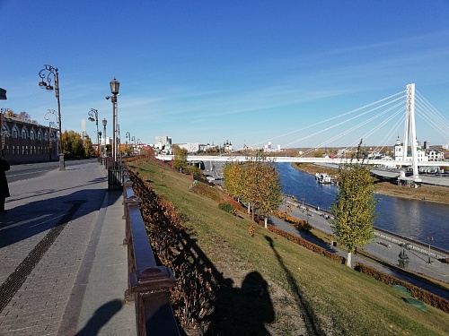 В Тюмени в районе Царской пристани построят еще один пешеходный мост через Туру