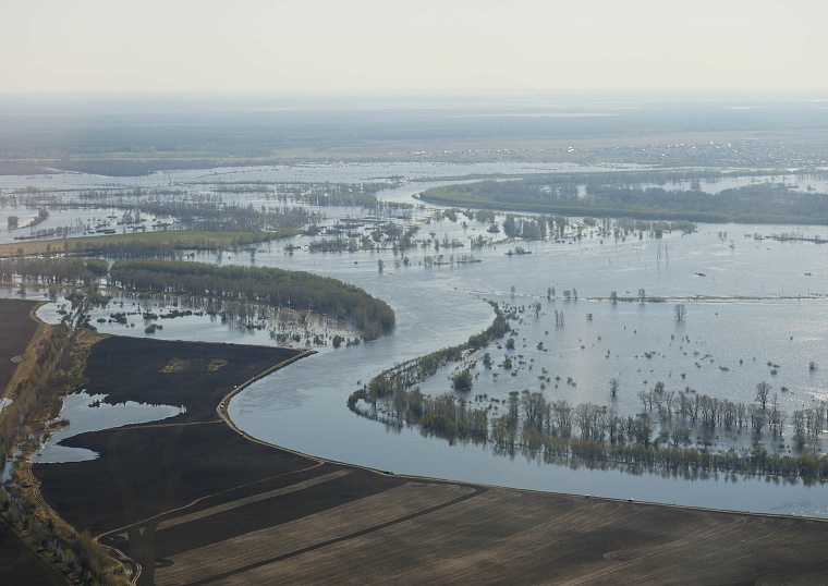 На Кубани из-за разрушения моста хутор оказался отрезанным от мира