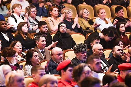 В Тюменской области стартовал всероссийский проект "Русские чтения"