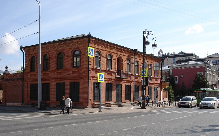 За этим домом был особняк Зенковых