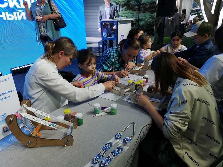 В инфопарке «Тюменская область, я люблю тебя!» проходит день Упоровского района