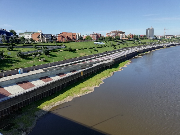 437: на набережной Туры возраст Тюмени обновили триколором