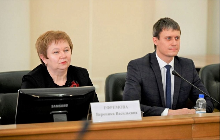 В ответ на санкции Зеленского ректор ТИУ Вероника Ефремова выступила с заявлением