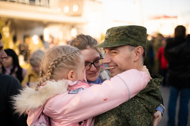 Ветераны боевых действий смогут оформить электронные удостоверения-карты «СВОи»