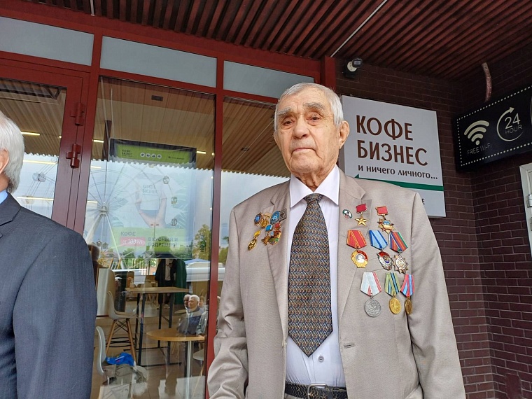 В Тюмени вспоминают Дмитрия Коротчаева - героя железных магистралей