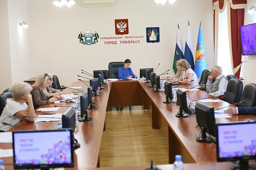 В Тобольске внедряют пилотный проект по долговременному уходу за пожилыми и инвалидами