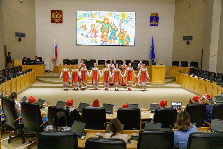 Дед Мороз из Великого Устюга ответил на вопросы тюменских школьников