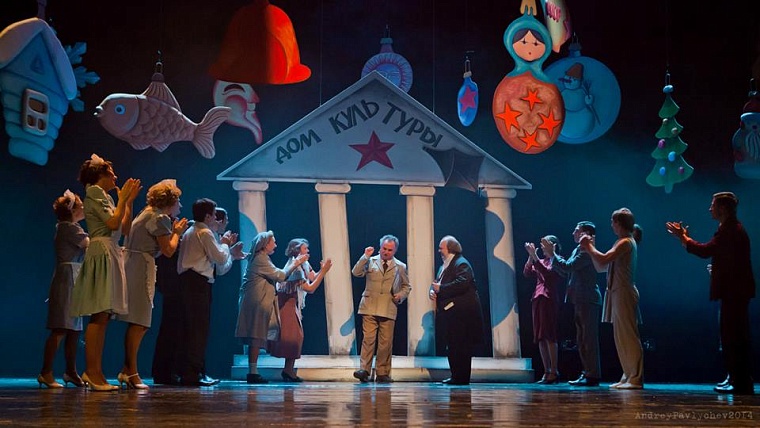 Весь уикенд в театре – карнавал