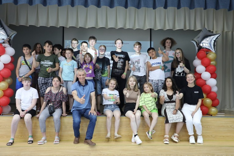 Юного участника форума "ИНФОТЕХ" из самого отдаленного уголка Тюменской области ждет приз