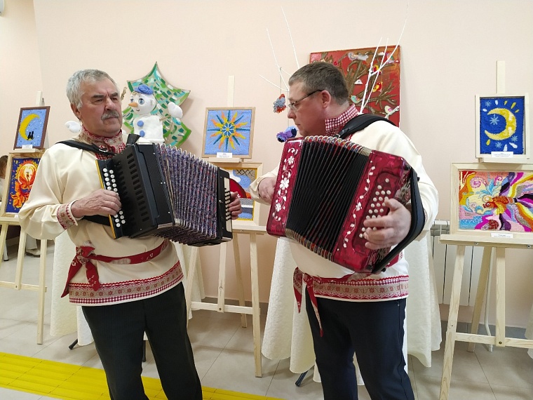 Александр Моор: Новый дом культуры в Гусево получился компактным и уютным