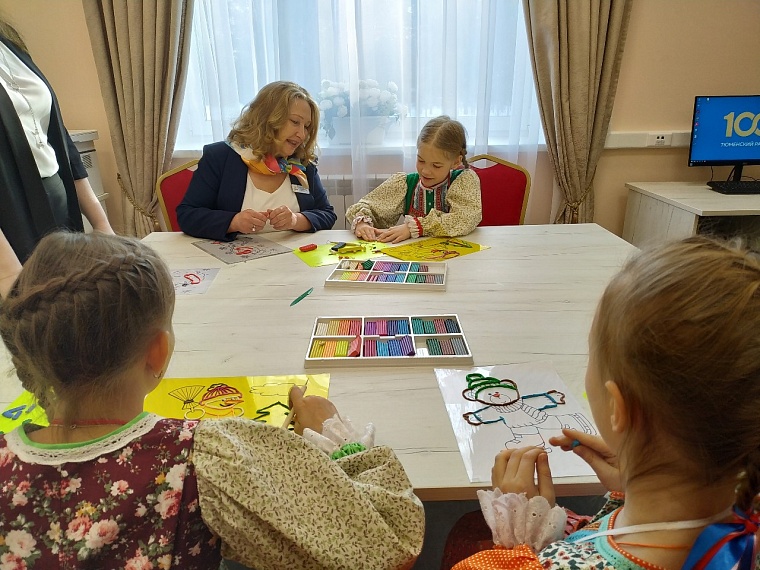 Александр Моор: Новый дом культуры в Гусево получился компактным и уютным