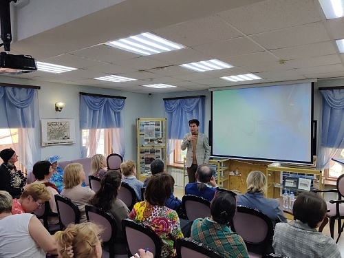 В тюменской библиотеке истории города прошла встреча, посвященная памяти Андрея Текутьева