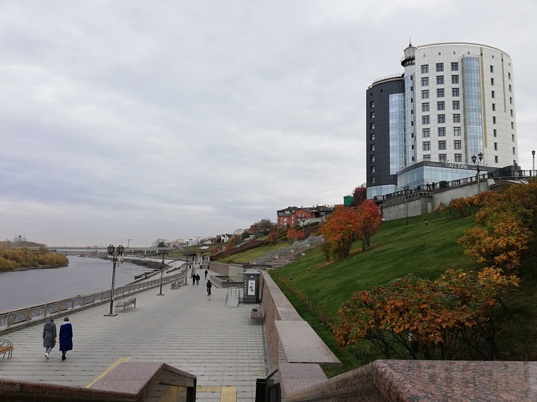 Как осень влияет на работоспособность россиян: только 18% почувствовали улучшение